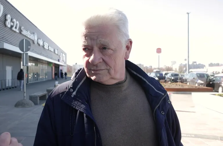 Александр.