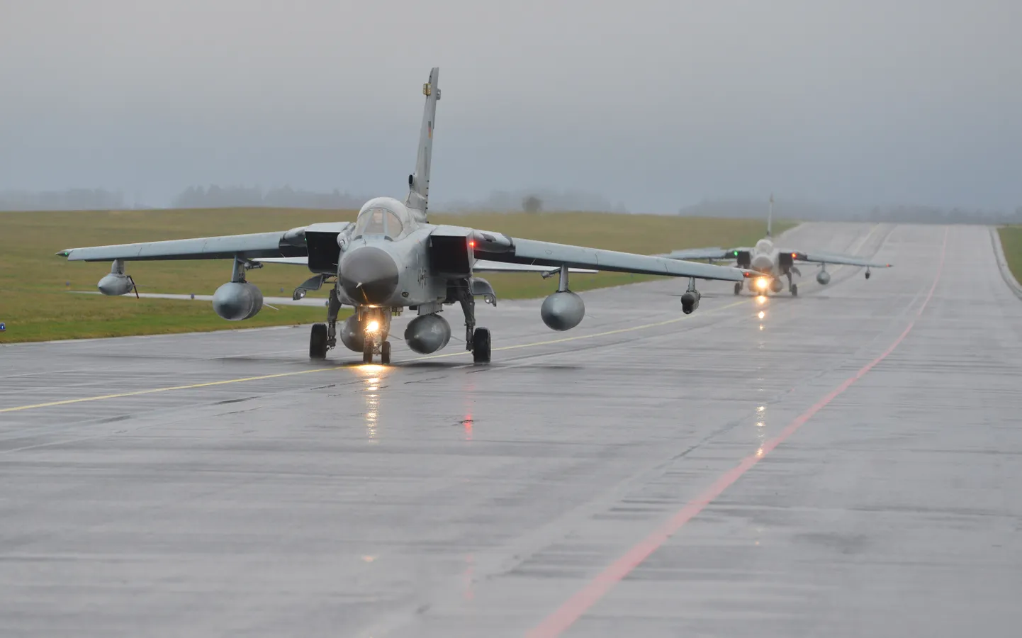 Saksamaa Luftwaffe Tornado lennukid.