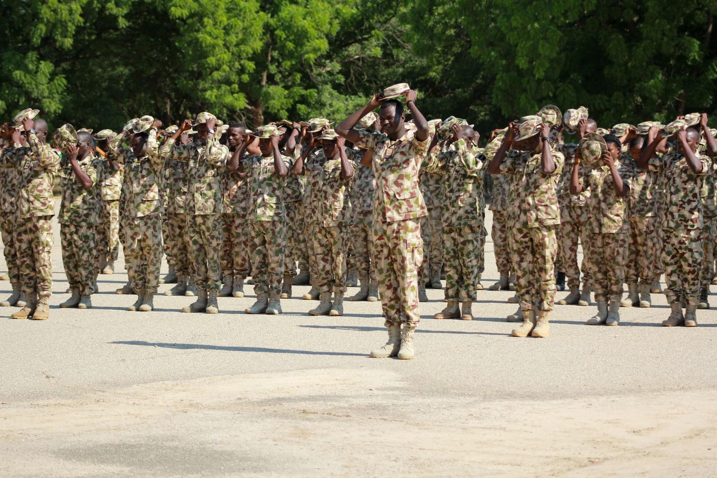 Nigeeria president külastas novembris Boko Harami vastu võitlevaid vägesid.