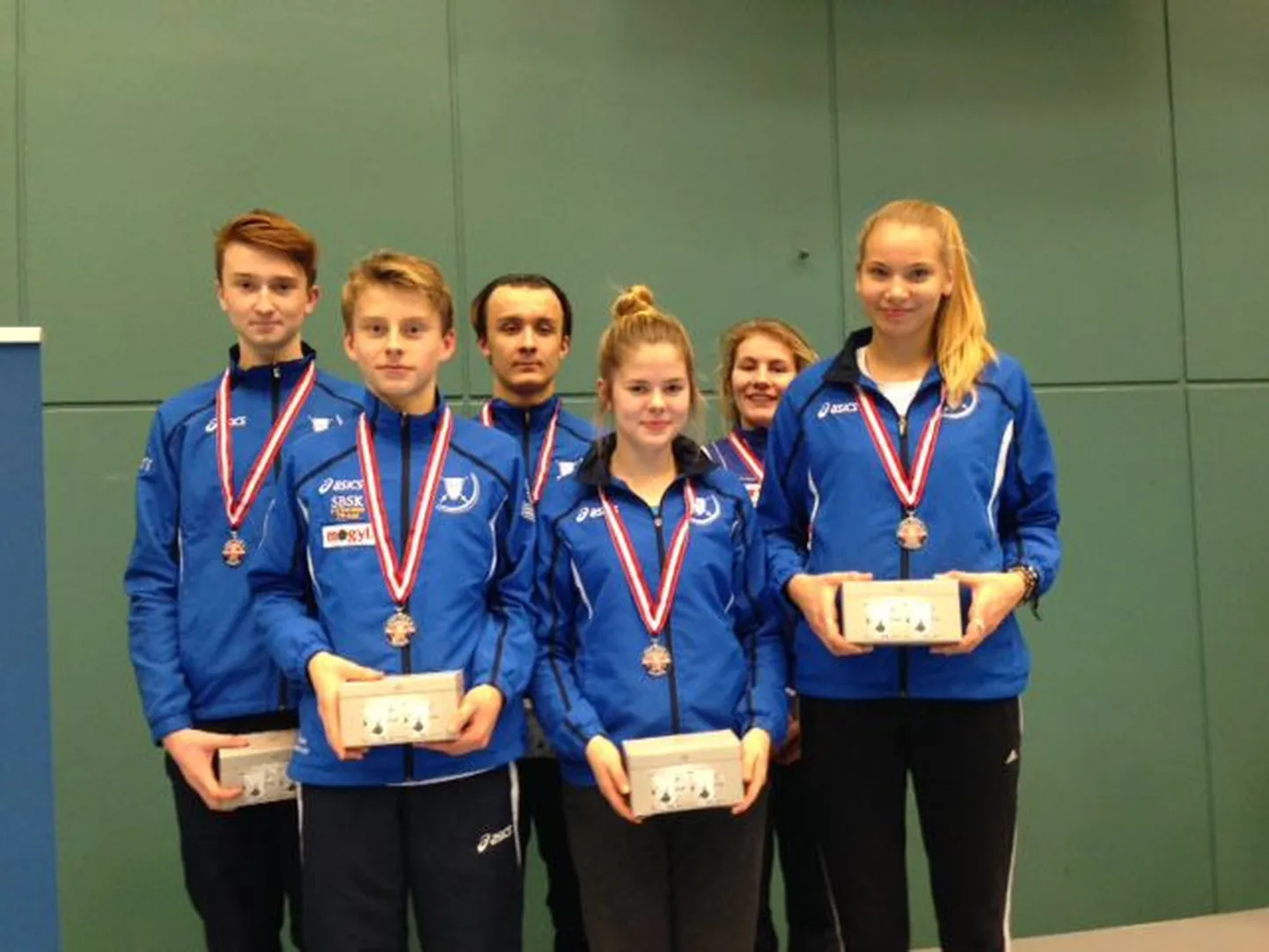 Filipp Djatšuk, Ilian Bobrov, Andzej Gedzo, Sandra Skoblov, Carmen-Lii Targamaa, Karoliine Loit.