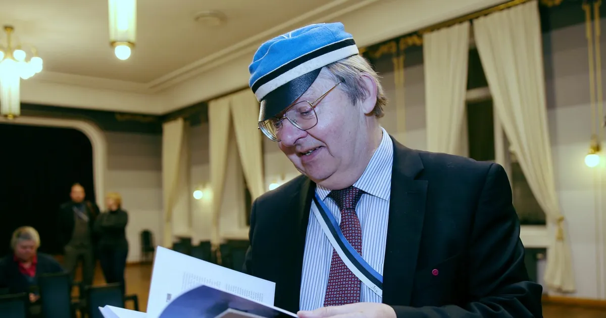 Onlayn qoramagiz porno bilan guruh jinsiy aloqa