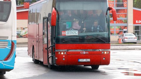 Водитель автобуса рассказал, что сейчас происходит на эстонско-российской границе