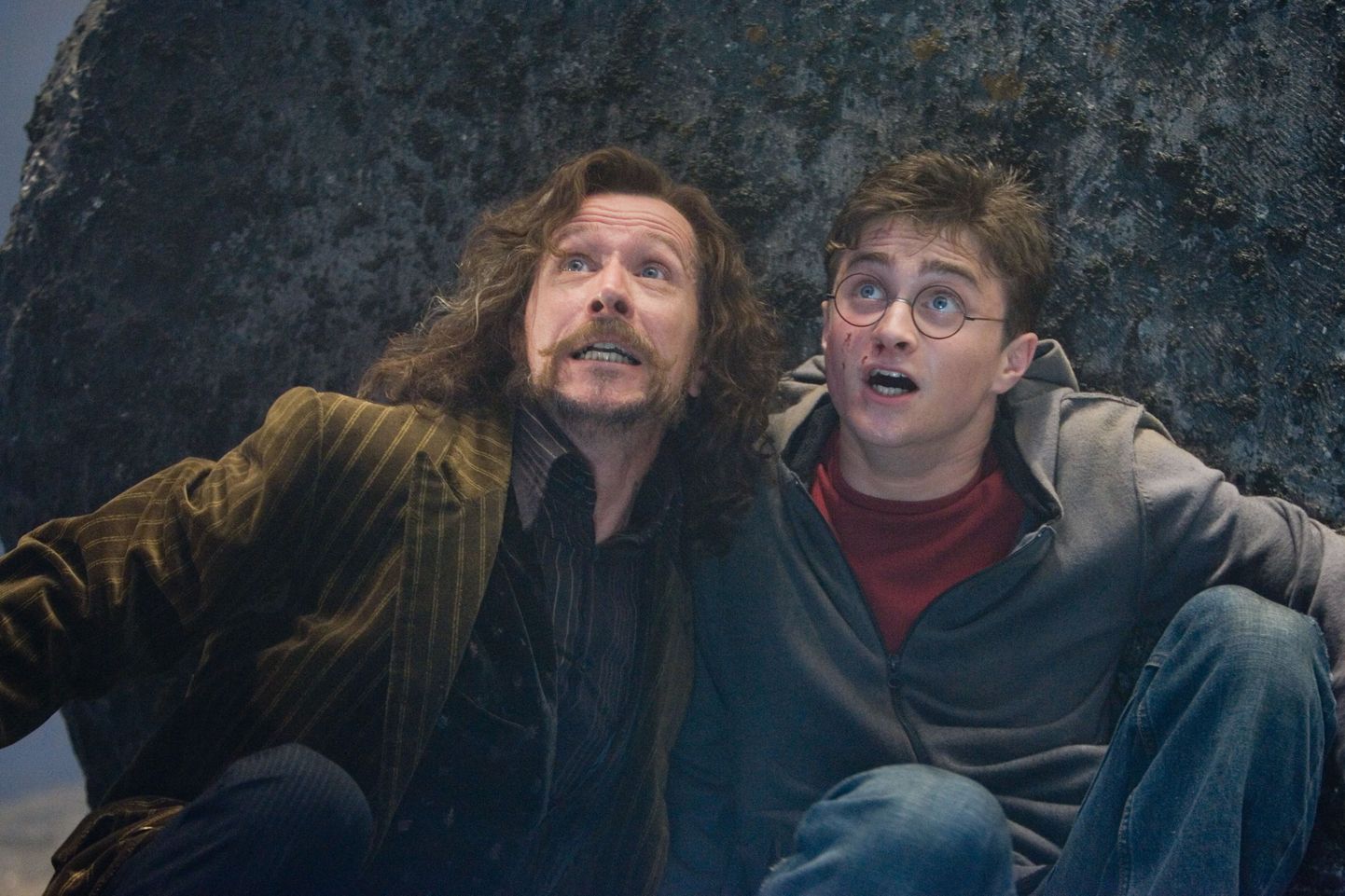 Gary Oldman Sirius Blackina ja Daniel Radcliffe Harry Potterina filmis «Harry Potter and the Order of the Phoenix»