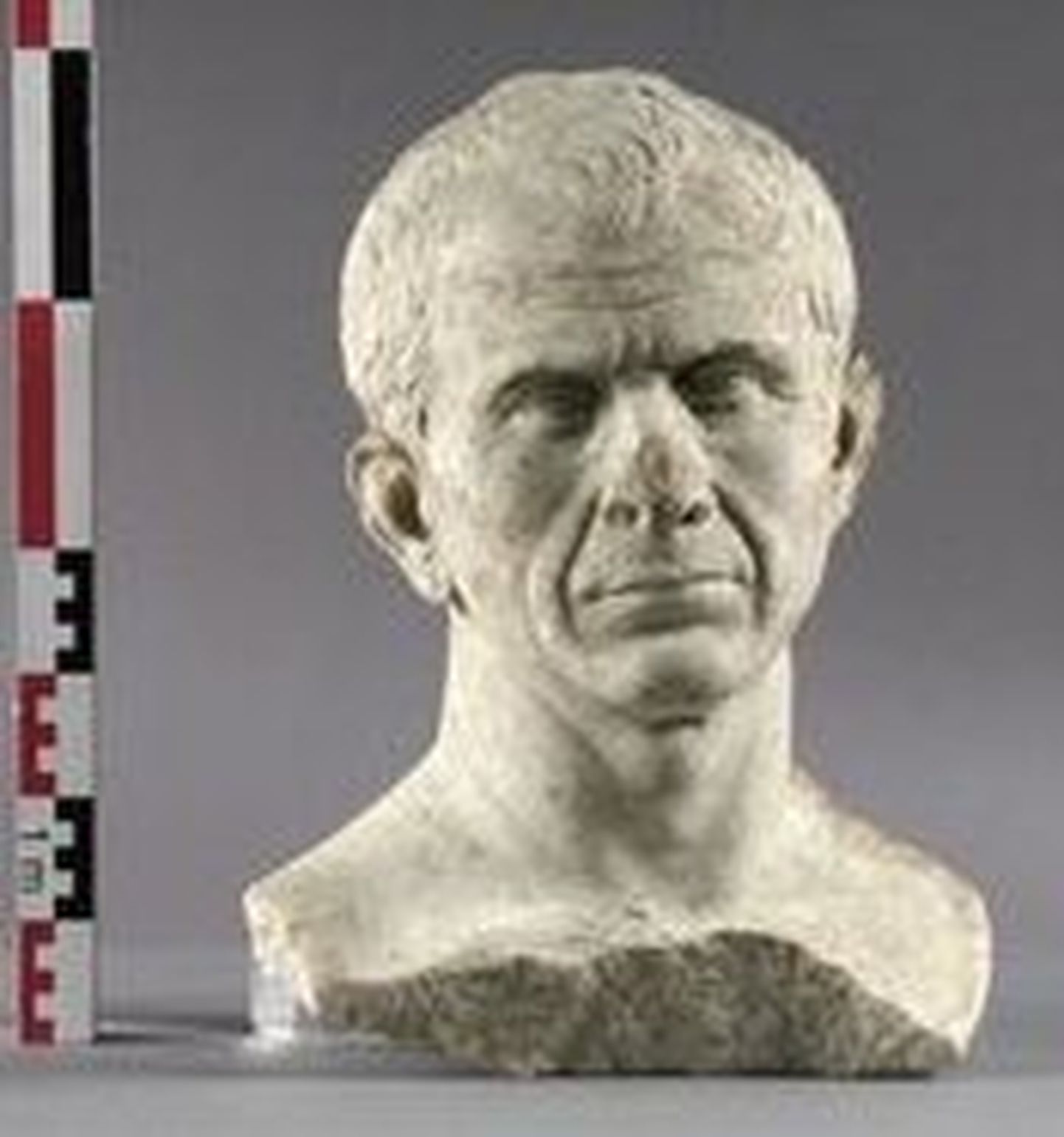 Rhone´i jõest leitud Caesari büst