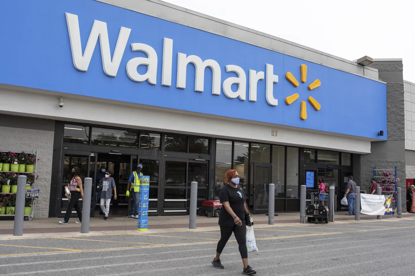 Walmarti pood.