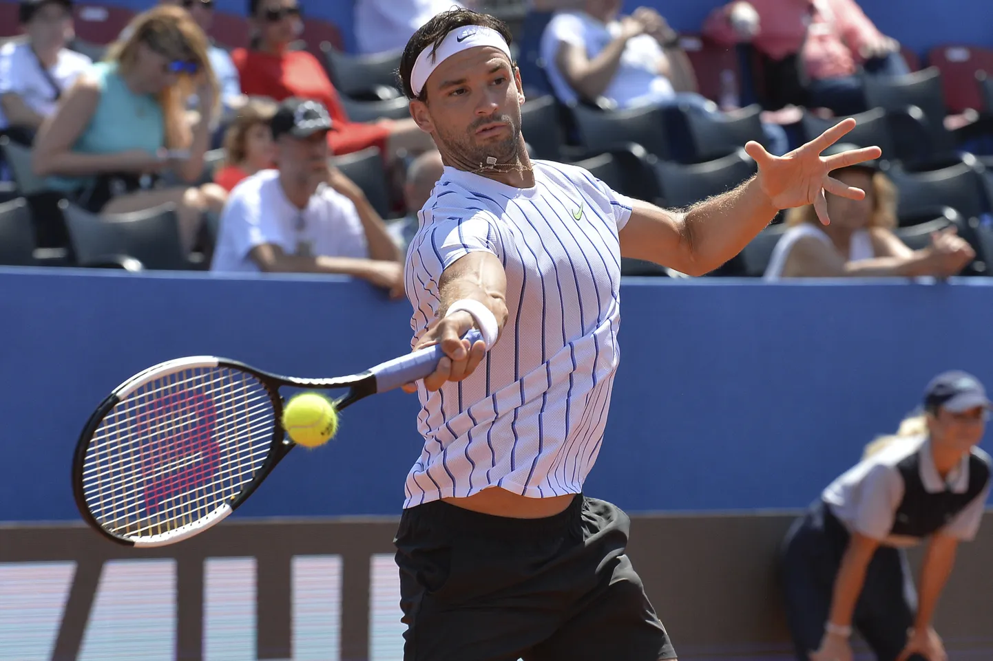 Laupäeval mängis Grigor Dimitrov Zadaris kohaliku tennisetähe Borna Corici vastu.