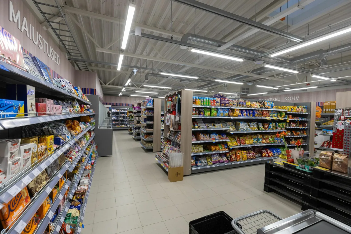 Vastemõisa maanteeäärne uus Coop.