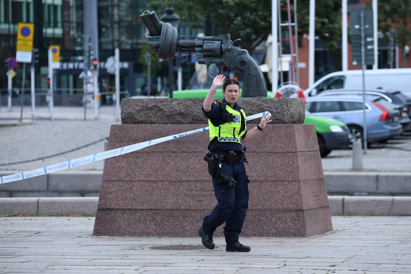 Politseinik Malmö lõunaosas 10. juunil.