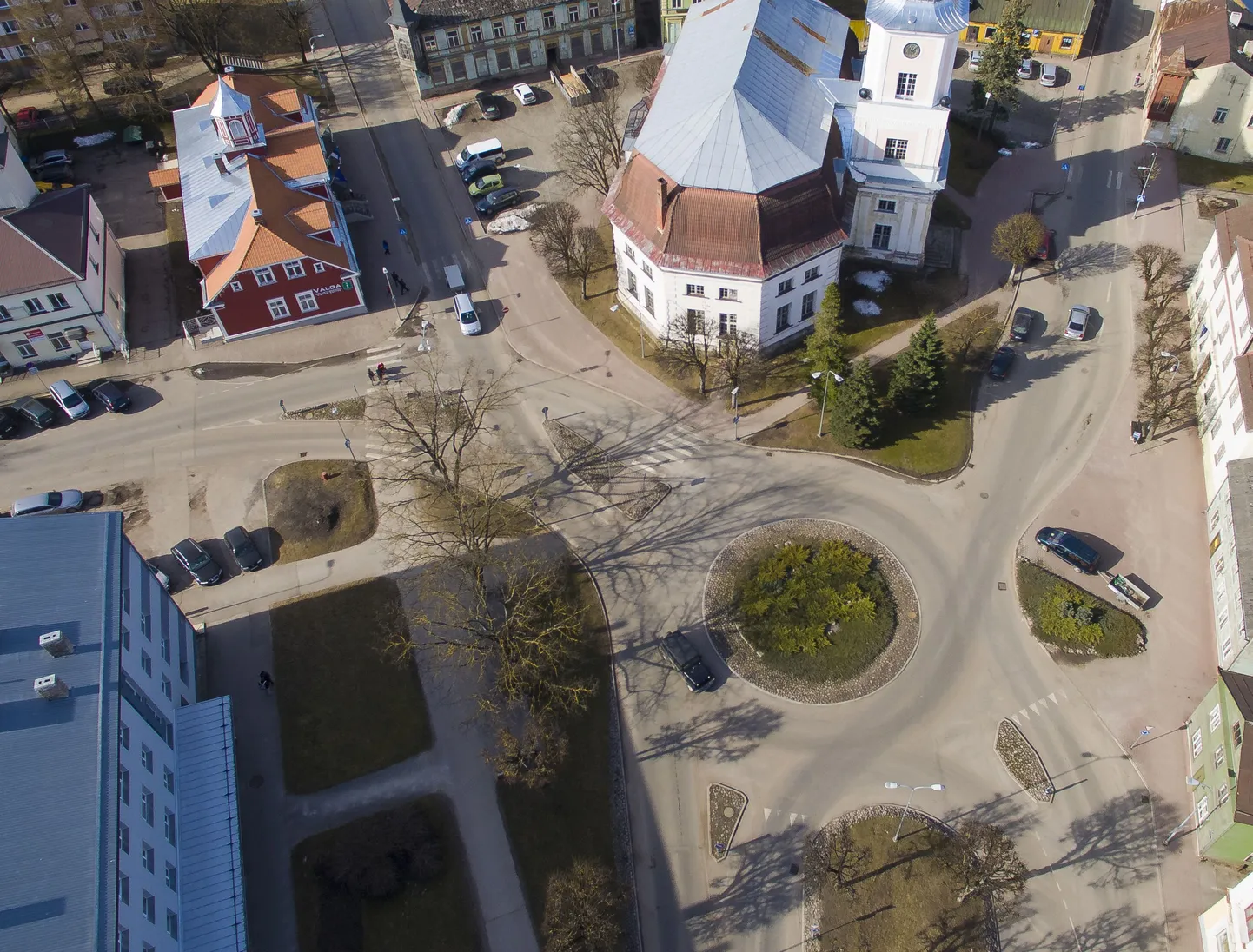 Puiestee-Sepa-Kesk tänavate ristmik.
