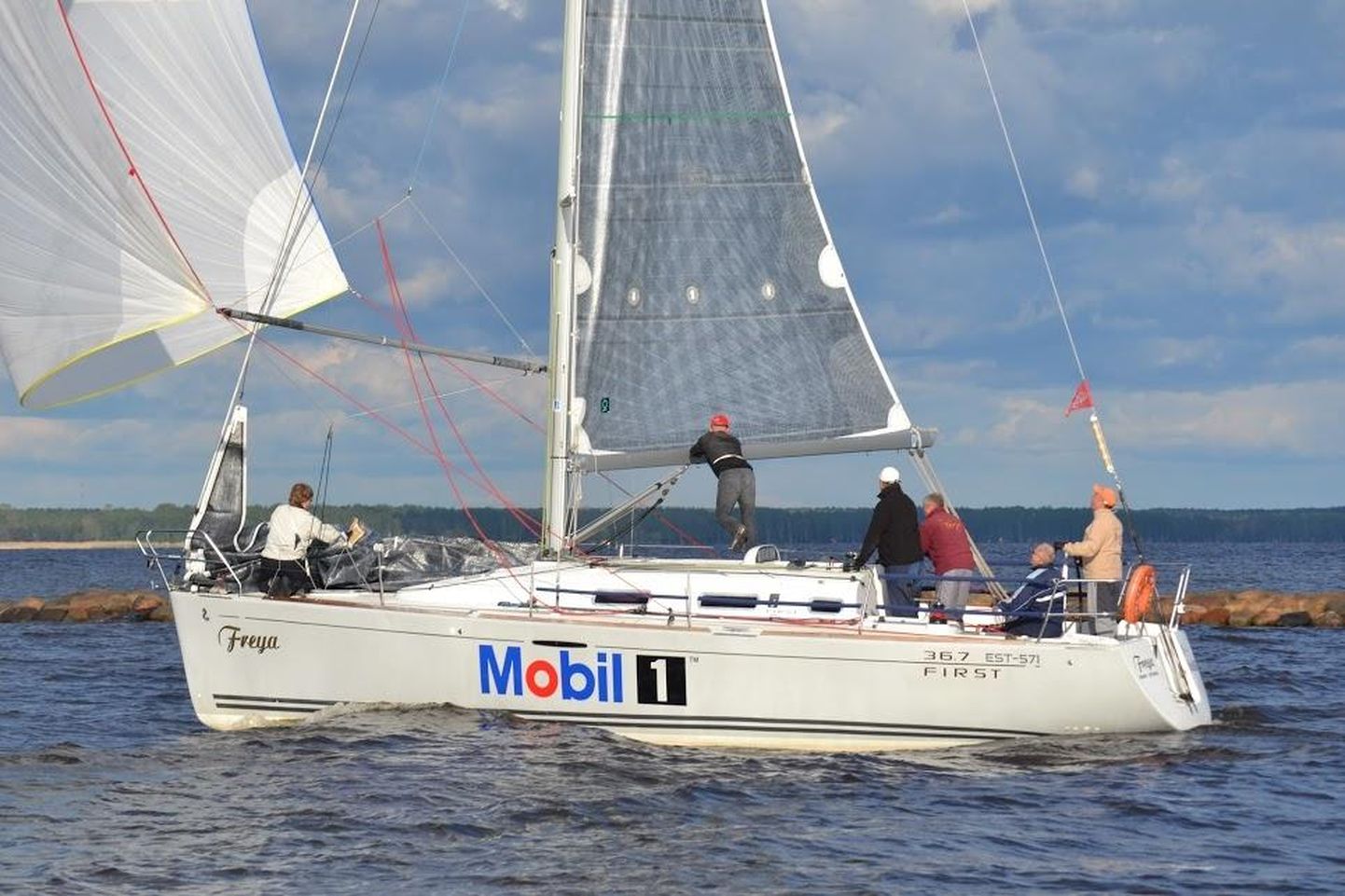Freya meeskond purjetas priske lõunakaarest puhunud tuule toel esimese auhinna vääriliselt.