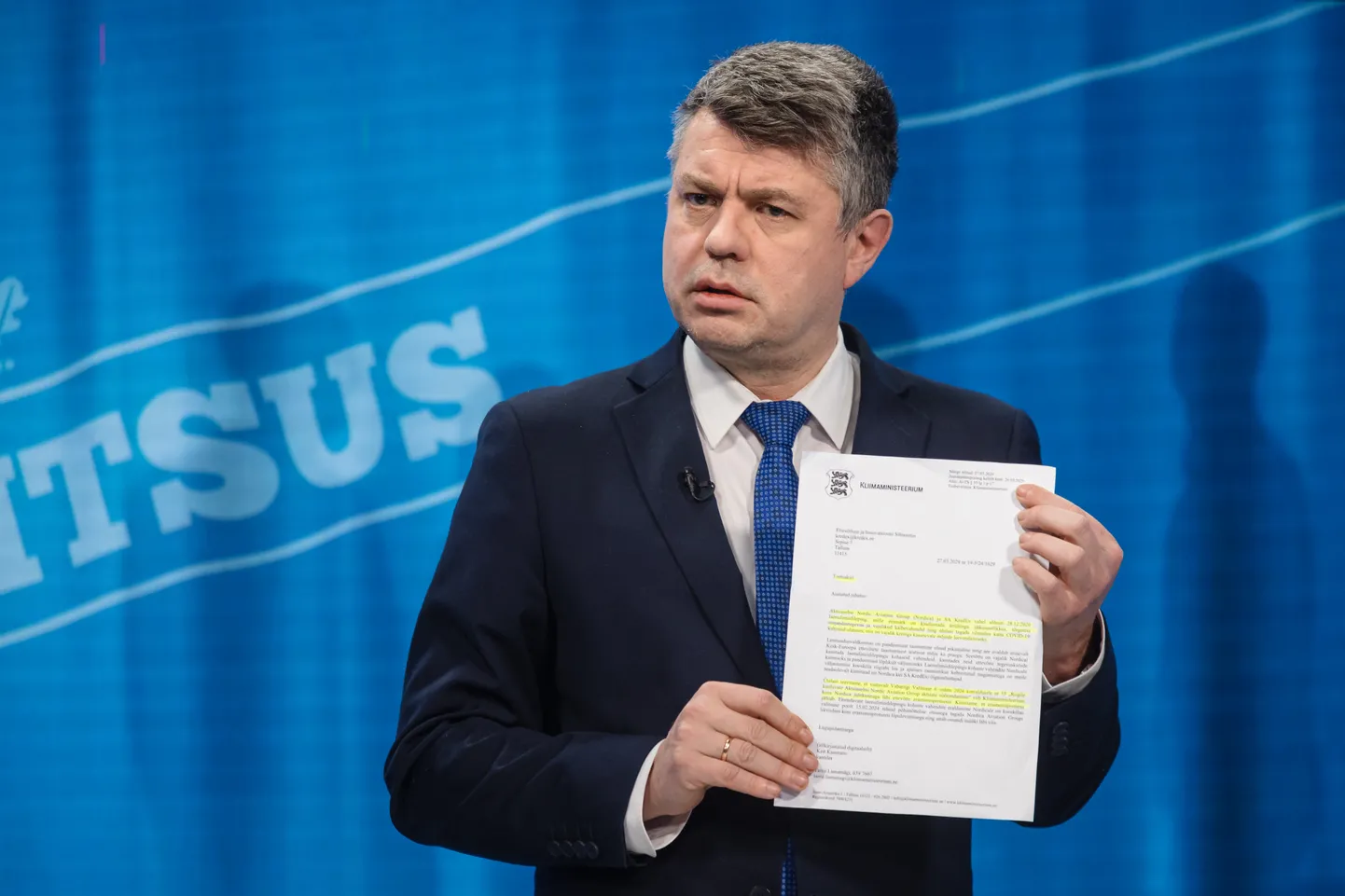 Saade "Varivalitsus". Saatejuht on Urmas Reinsalu.