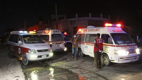 Somaalias hukkus autopommiplahvatustes vähemalt 30 inimest