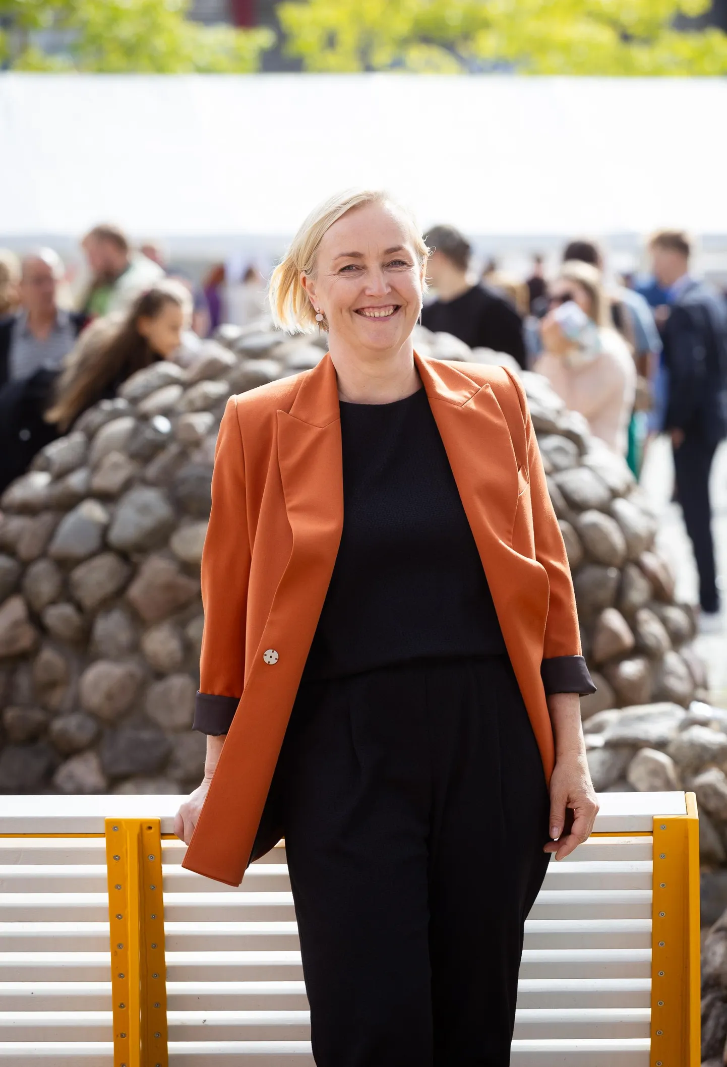 Haridus- ja teadusminister Kristina Kallas kinnitab, et kõrgharidus praeguses mahus ei muutu tasuliseks.