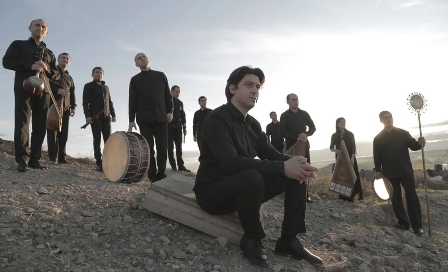 Исполняющий армянскую музыку "Gurdjieff Ensemble" выступит в Йыхвиском концертном доме 8 февраля.