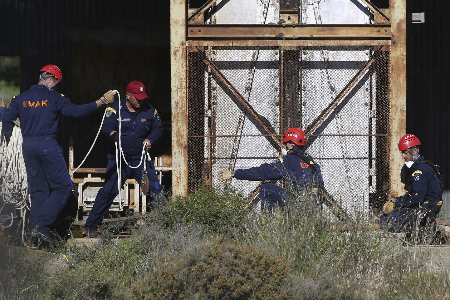 Kahe Küprosel töötanud filipiinlanna surnukehad leiti Nikosia lähistelt mahajäetud kaevanduse šahtist eelmisel nädalal.