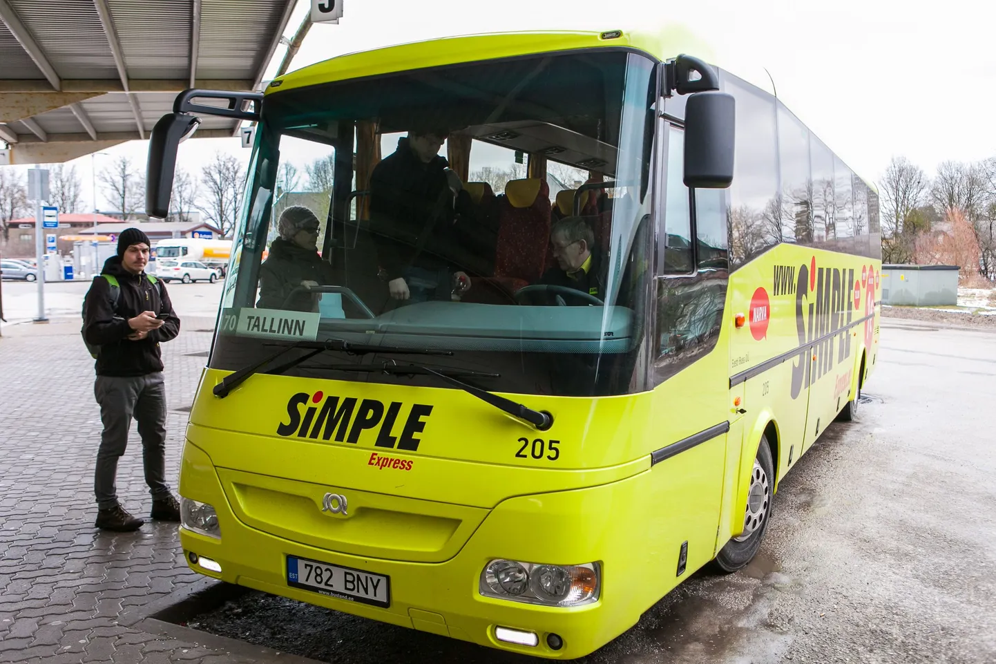 Simple Express sõidab nüüd Viljandist ka Tallinna.