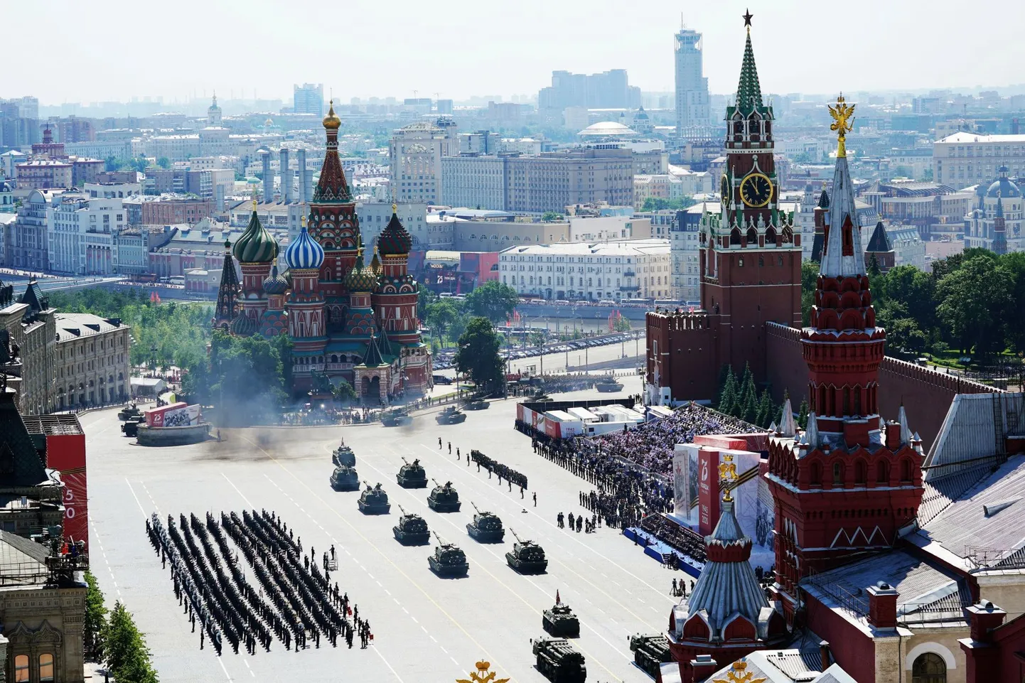 Võidupüha paraad eile Moskvas.