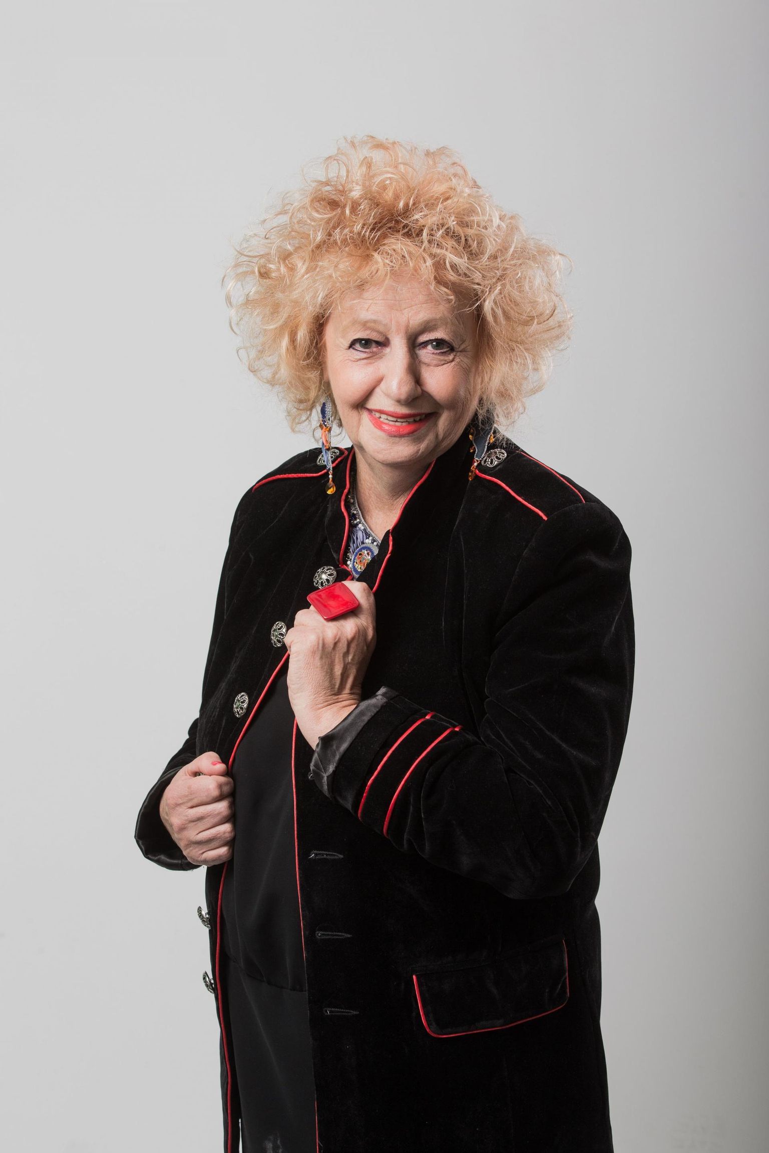 Елена Скульская.