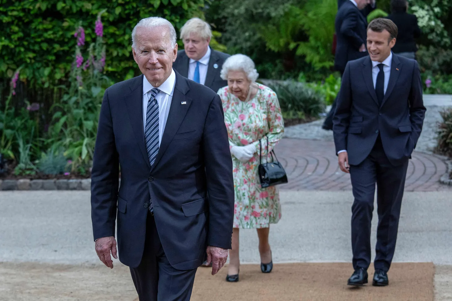 USA president Joe Biden, Briti peaminister Boris Johnson, Briti kuninganna Elizabeth II ja Prantsuse riigipea Emmanuel Macron.