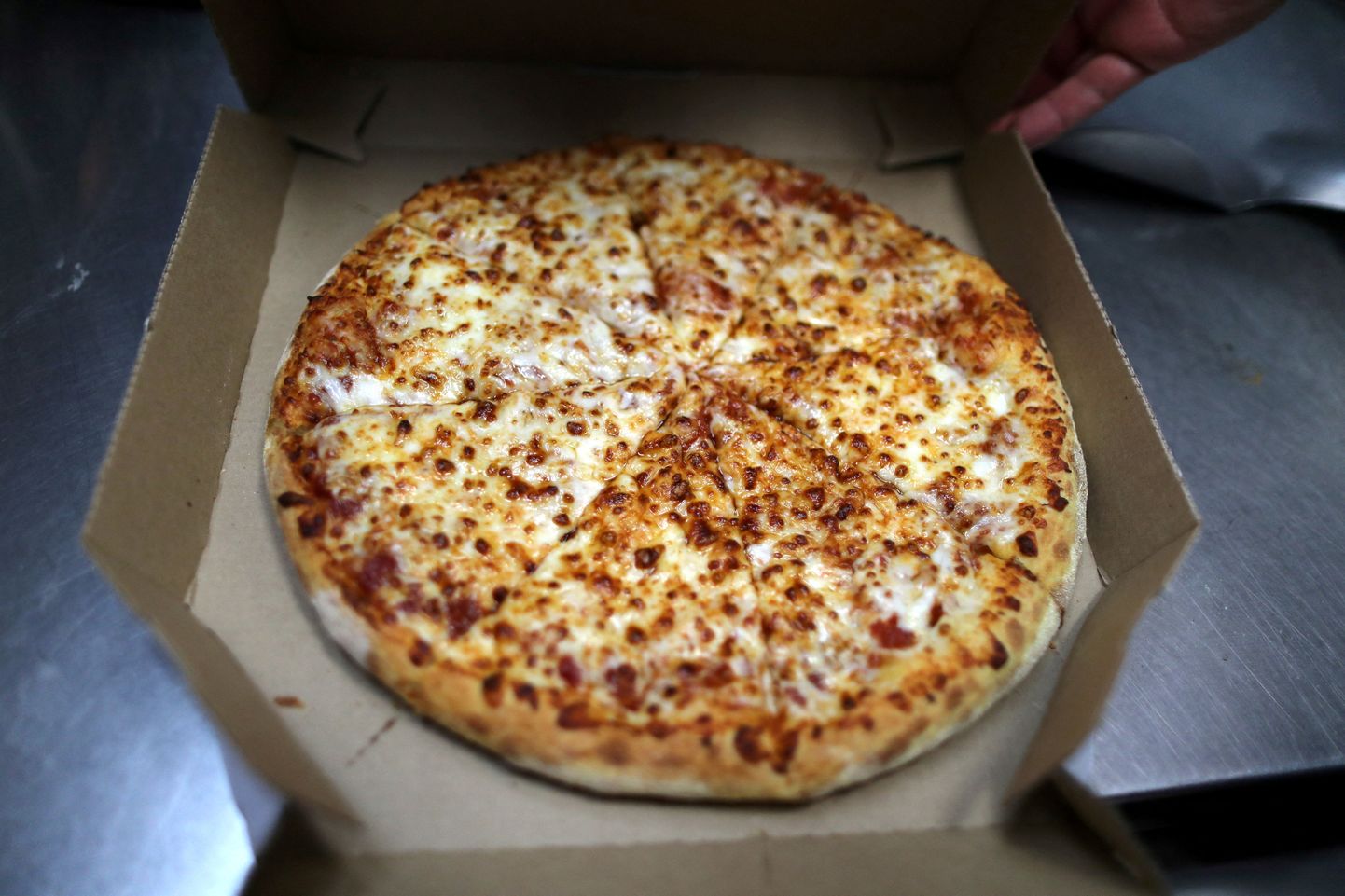 Domino's pitsa.