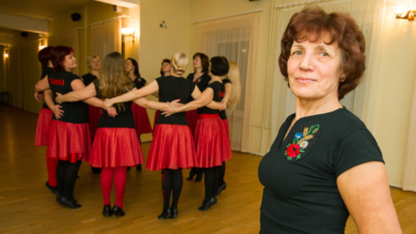 "Tantsige, siis on hing noor!" ütleb hiljuti 65 eluaasta juubelit tähistanud tantsuõpetaja Helju Veedam.