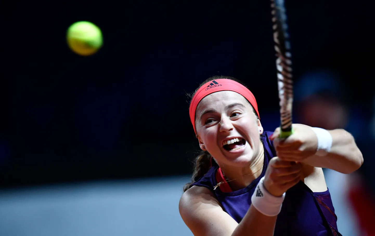 Aļona Ostapenko