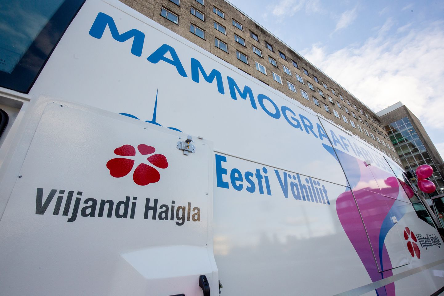 Viljandi haigla mammograafiabuss.