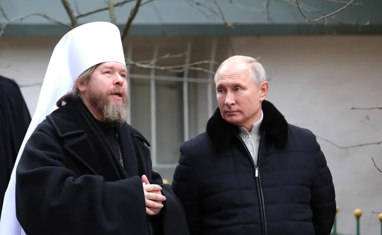 Митрополит Псковский и Порховский Тихон в Свято-Успенском Псково-Печерском монастыре встречается с Путиным, 18 ноября 2018 года.