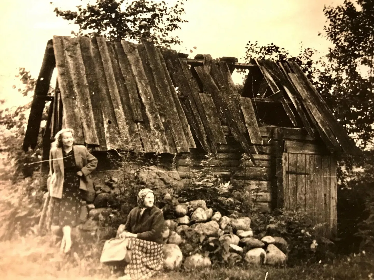 Selles suitsusaunas on käinud mitu põlve. Nüüd on vaid kuumad mälestused.