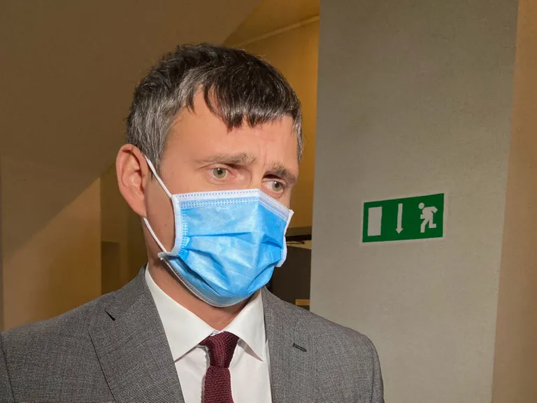 Алексей Евграфов: "В Центристской партии тысячи членов - все люди разные, к одним мы относимся лучше, чем к другим.".