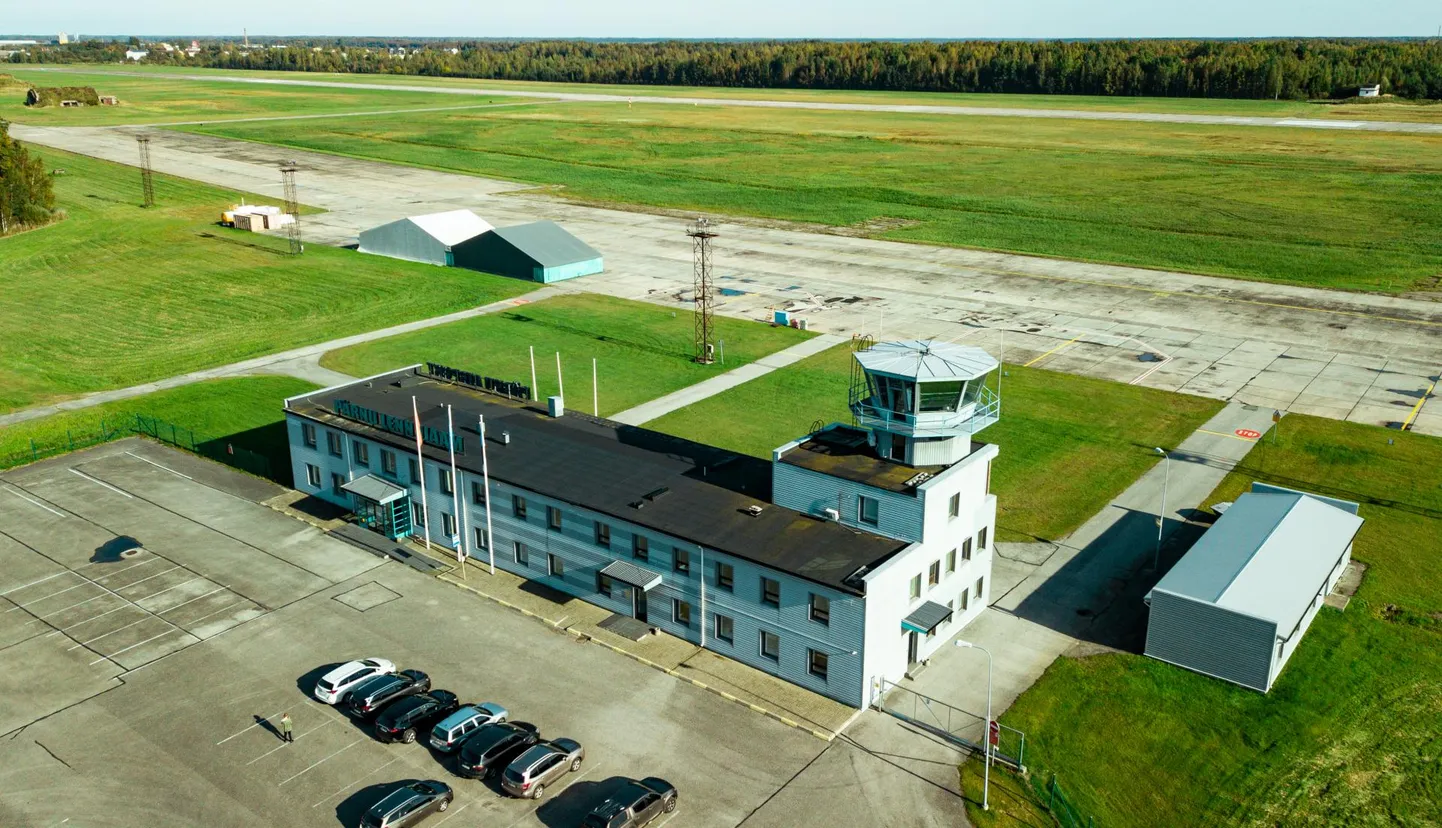Pärnu lennuväli.