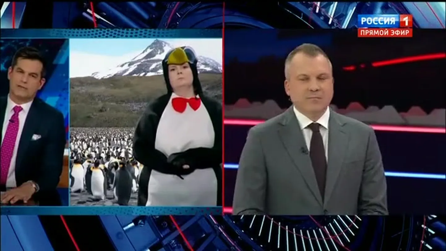 Aiz priekškara: Krievi gavilē par Trampa tarifiem, bet Eiropu sauc par galveno ienaidnieku