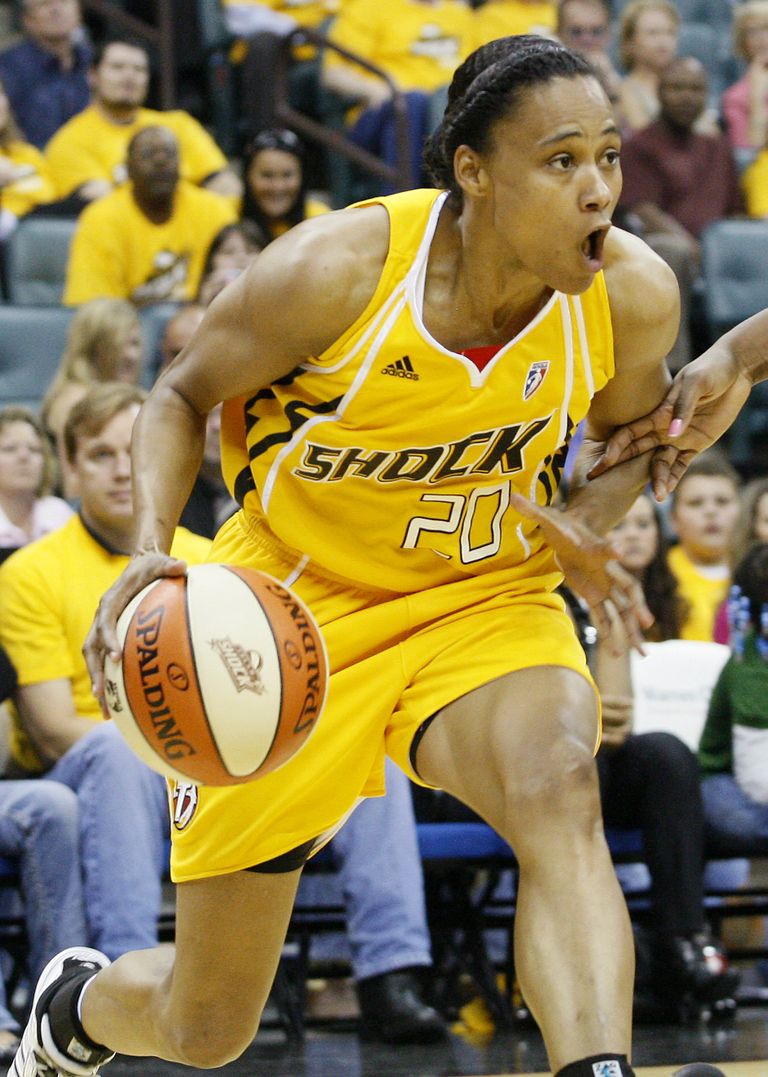 Marion Jones mängis korvpallinaiskonnas Tulsa Shock.