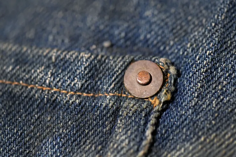Levi Strauss & Co. teksapükste detail