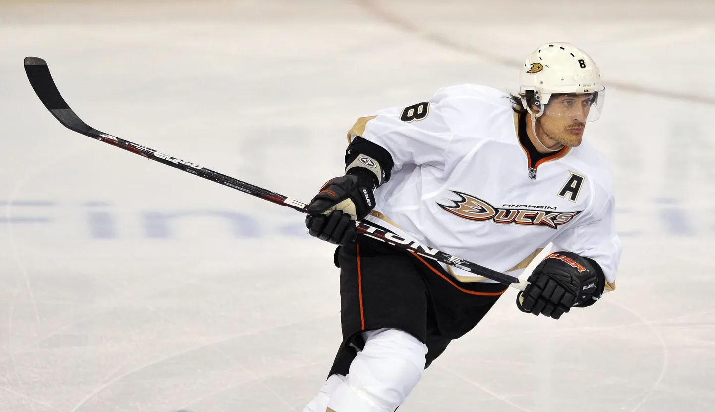 Anaheim Ducksi soomlasest mängija Teemu Selänne.