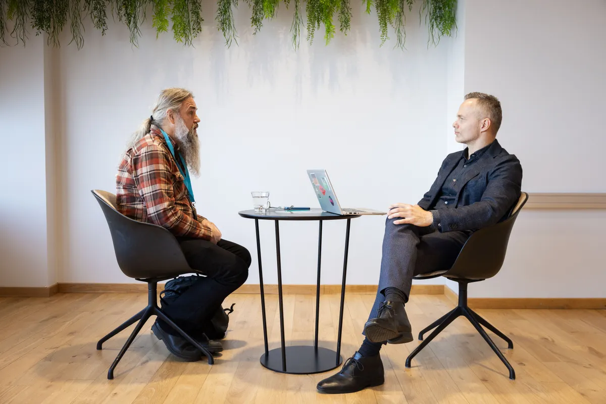 Göran Larsson, Professor of Religious History at the University of Gothenburg (left), and the interviewer.