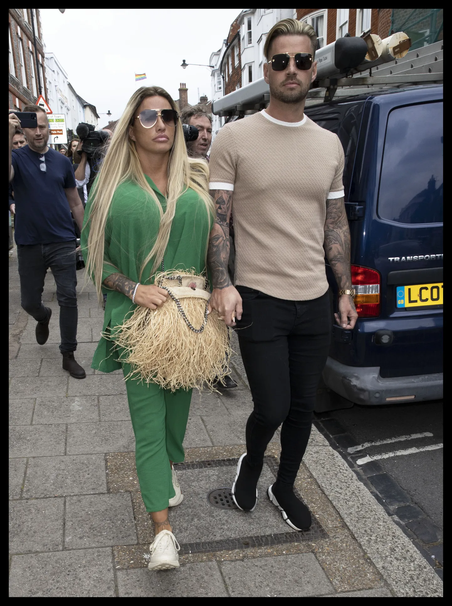 Modell Katie Price ja tema kihlatu Carl Woods.