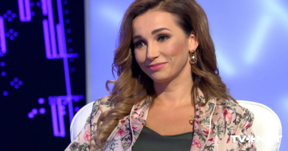 Үлкен жопы бар транни трахает алады