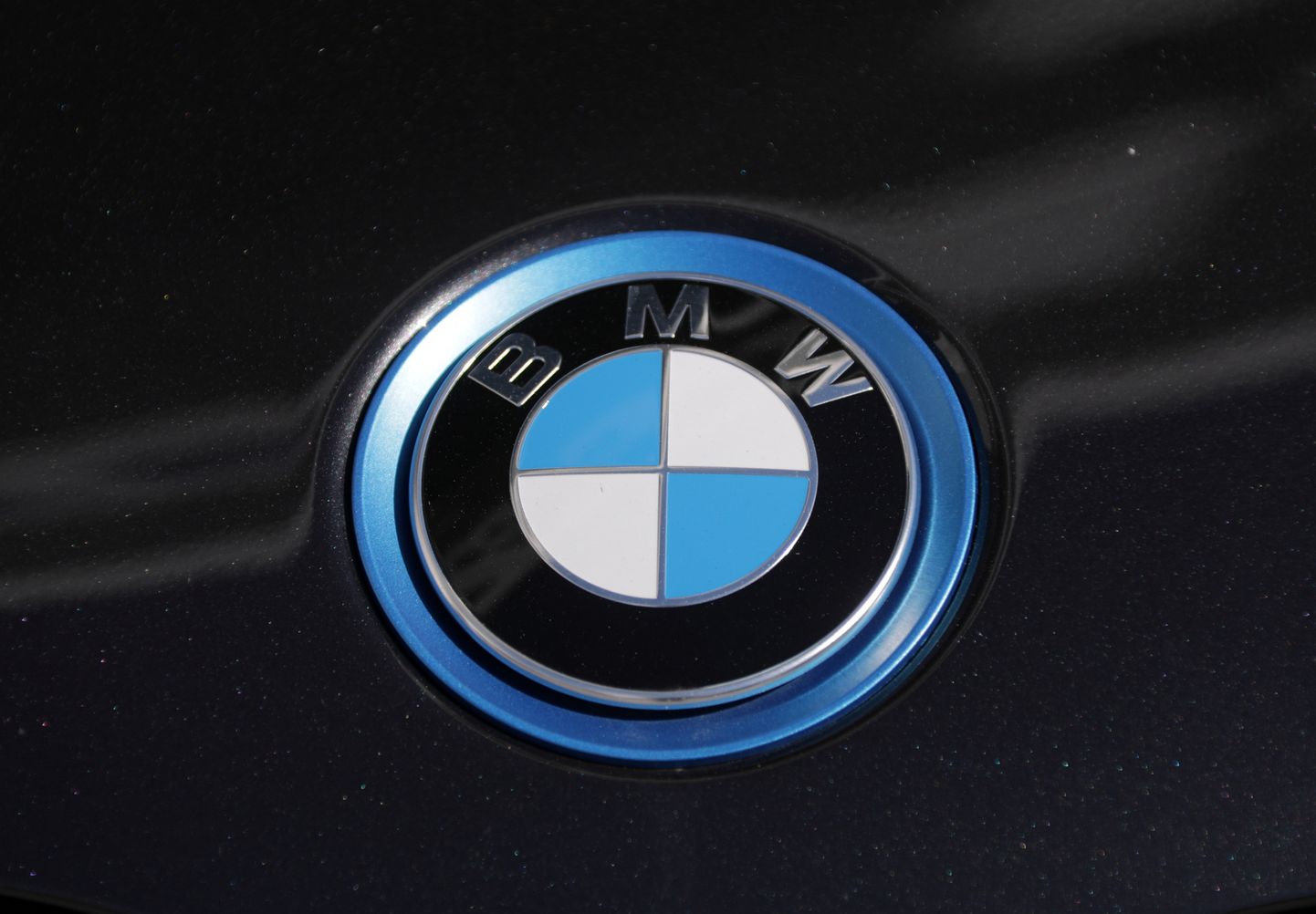 BMW emblēma