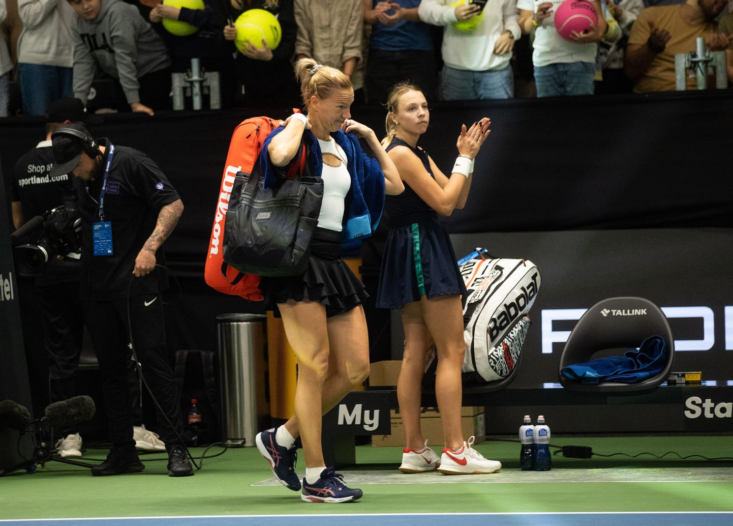Kaia Kanepi (vasakul) ja Anett Kontaveit oktoobris Tallinna WTA-turniiril.