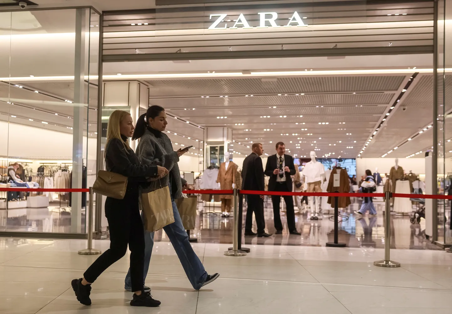 Магазин Zara. Фото иллюстративное.