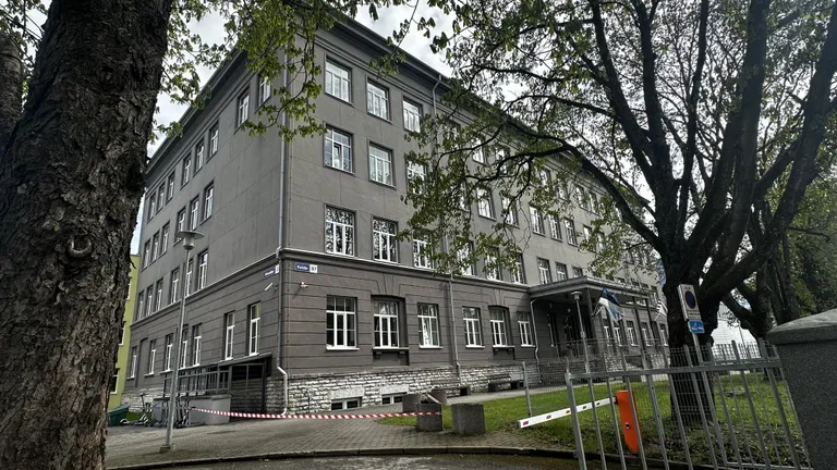 Таллиннская гуманитарная гимназия.