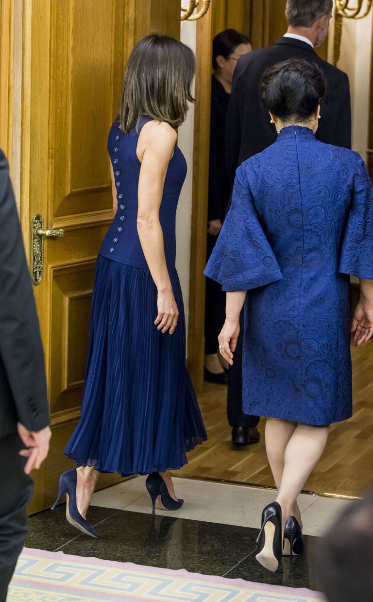 Spānijas karaliskā ģimene uzņem Ķīnas prezidentu ar kundzi