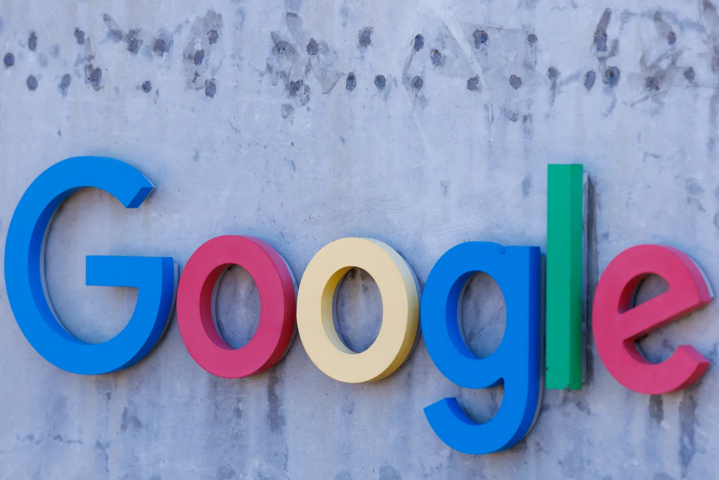 USA ametivõimudele on pikalt juba pinnuks silmas Google'i emaettevõte Alphabet monopoolne seisund ja nad nõuavad ettevõtte tükeldamist.