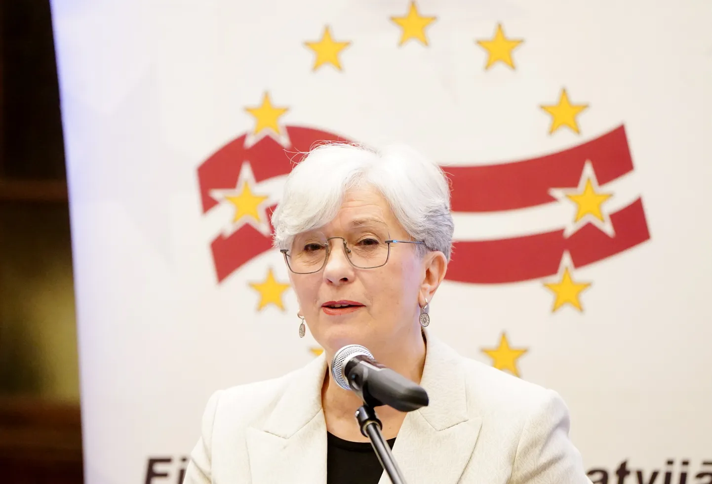 EP deputāte Sandra Kalniete.