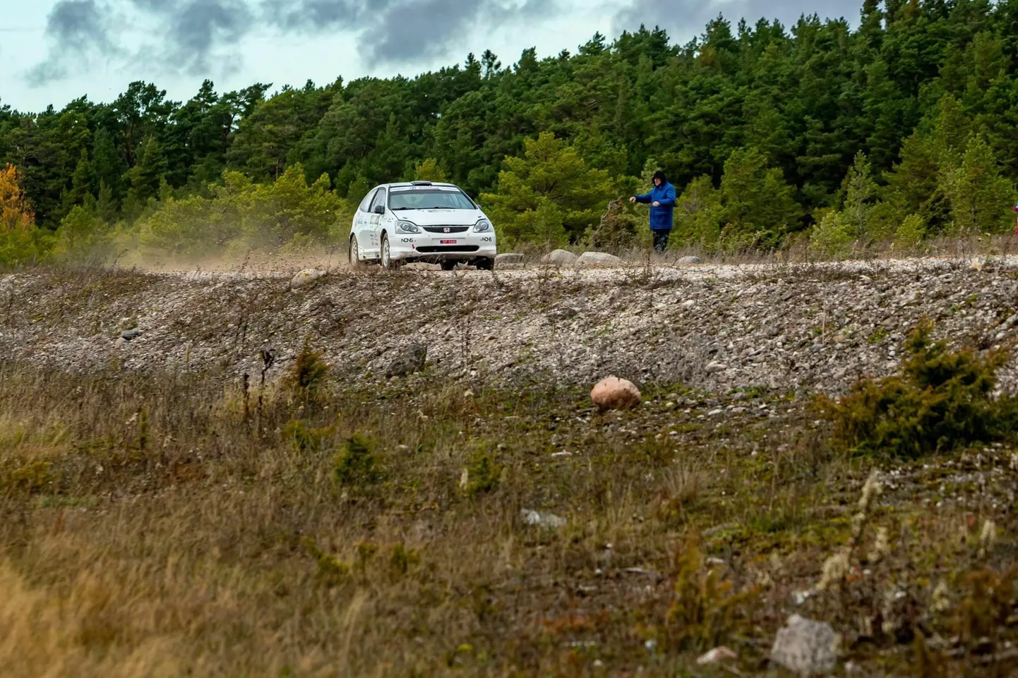Romet Jürgenson ja kaardilugeja Siim Ojaga tegid ka eelmisel aastal Järvamaalt pärit ekipaažidest Saaremaa rallil ühe tugevaima tulemuse, pannes kinni nii oma masinaklassi kui tulles üldarvestuses järvalastest kõige kõrgemale kohale.