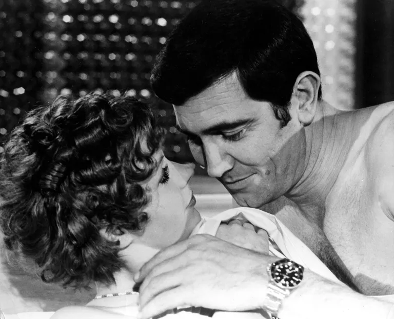 Angela Scoular ja George Lazenby 1969. aasta filmis «On Her Majesty's Secret Service»