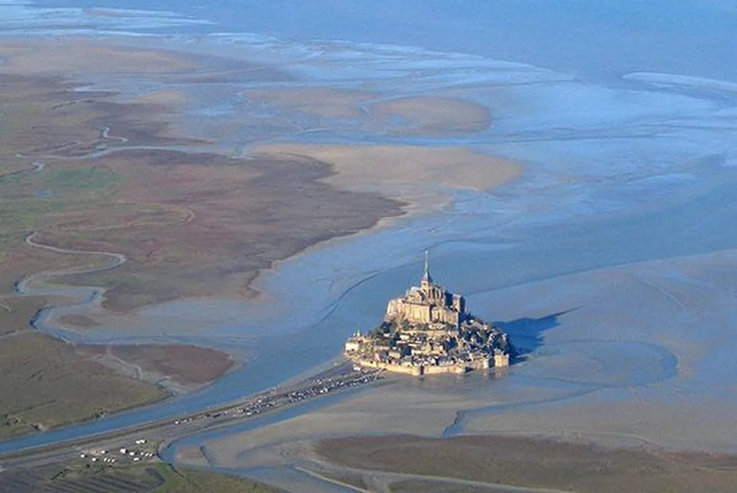 Mont-Saint-Michel.