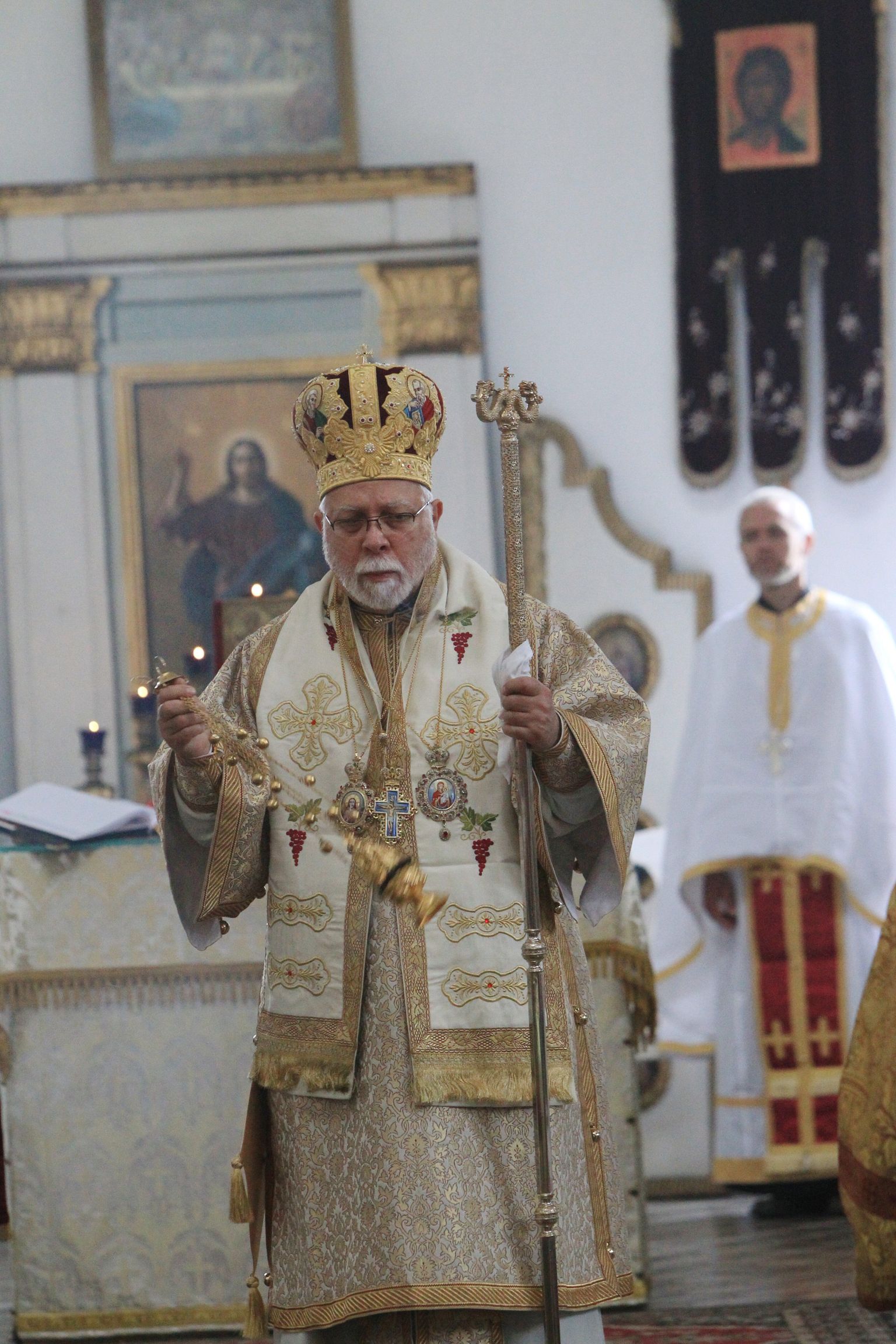 Metropoliit Stefanus Tartu Aleksandri kiriku nurgakivi sajanda aastapäeva üritusel.