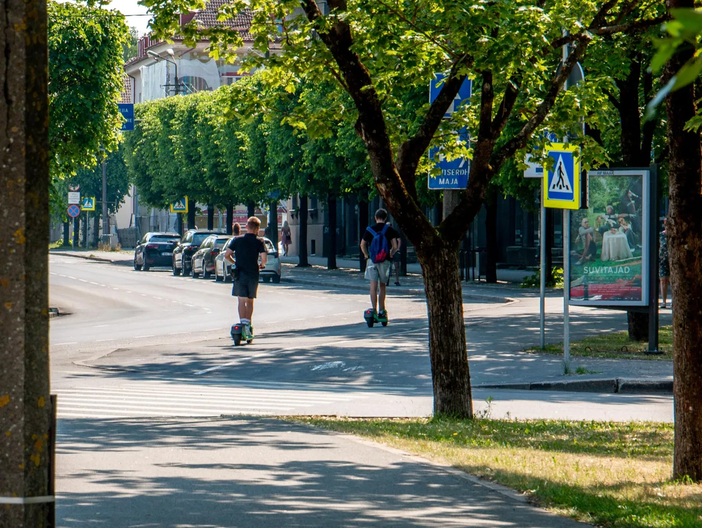 Muidu on Pärnus väga tore kergliiklusvahendiga sõita, sest kõik on nii lähedal.